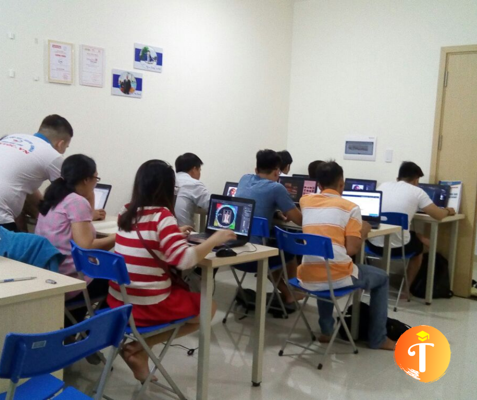 Trung tâm đào tạo khoá học kèm Thiết kế đồ hoạ từ xa tại nhà ở Tân An - Long An