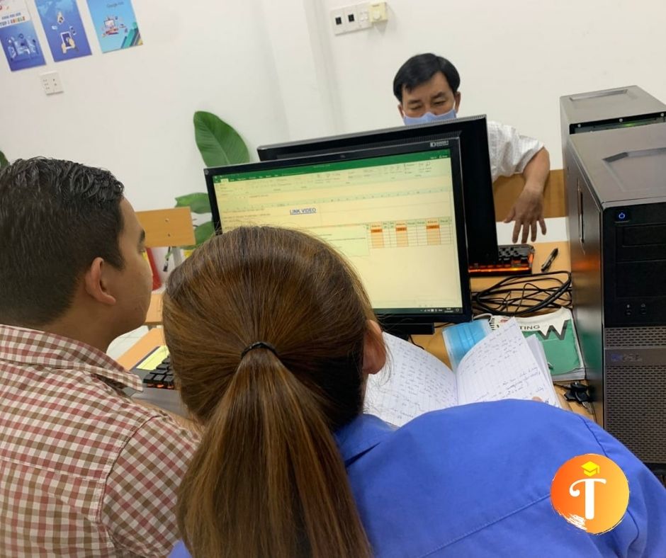 Trung tâm đào tạo khoá học kèm marketing online từ xa tại nhà ở Ninh Bình